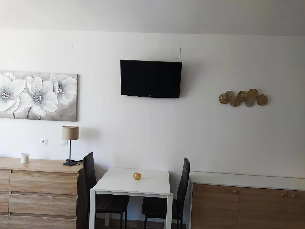 Recien Reformado, Fire Stick Amazon, Wifi, 2 Pers, Centrico, 20 M Playa Apartment Torremolinos Spain